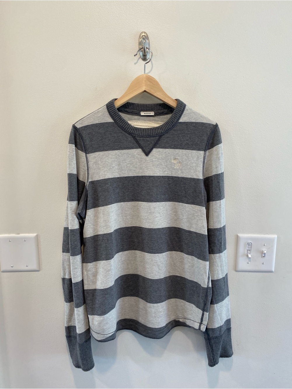 Abercrombie & Fitch Y2K Muscle long sleeve shirt stripes vintage 2000s medium